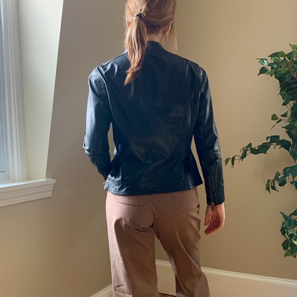 Vince Cropped Leather Biker Jacket - Picture 4 of 8